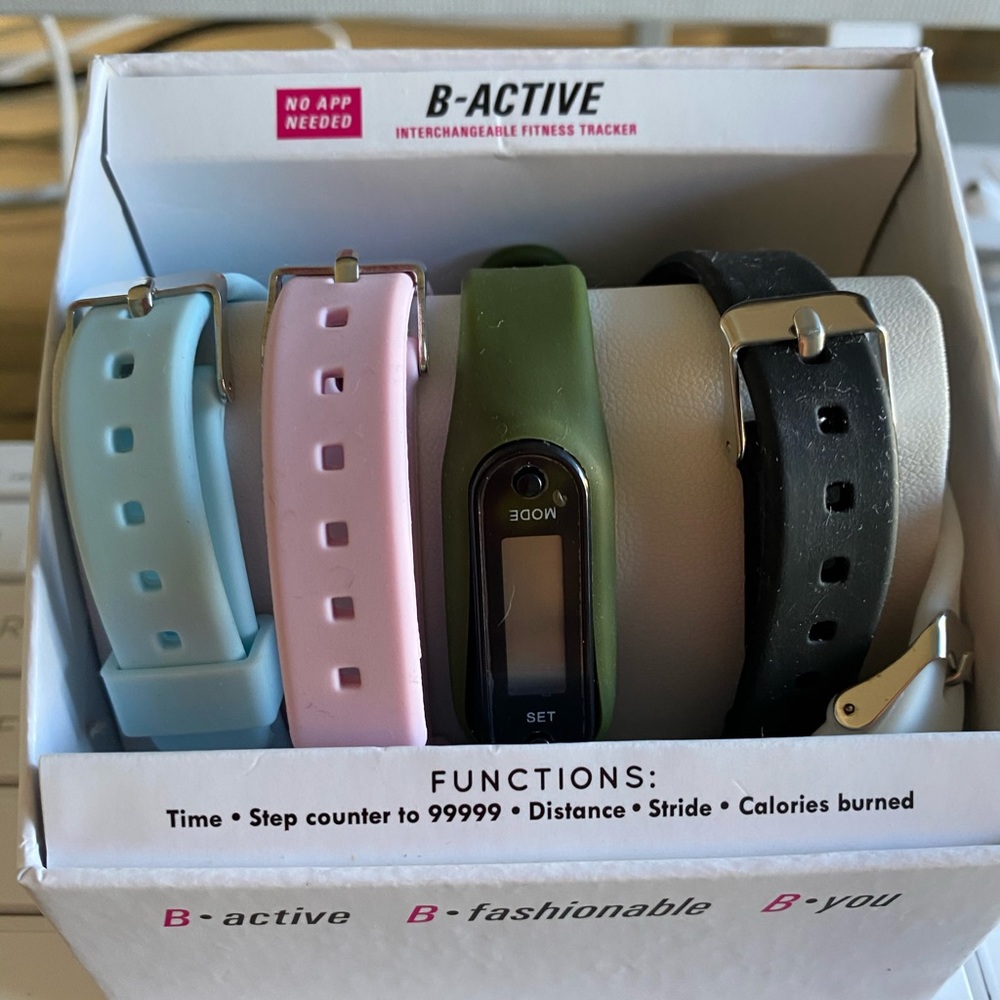 NWOT B-Active watch interchangeable fitness track